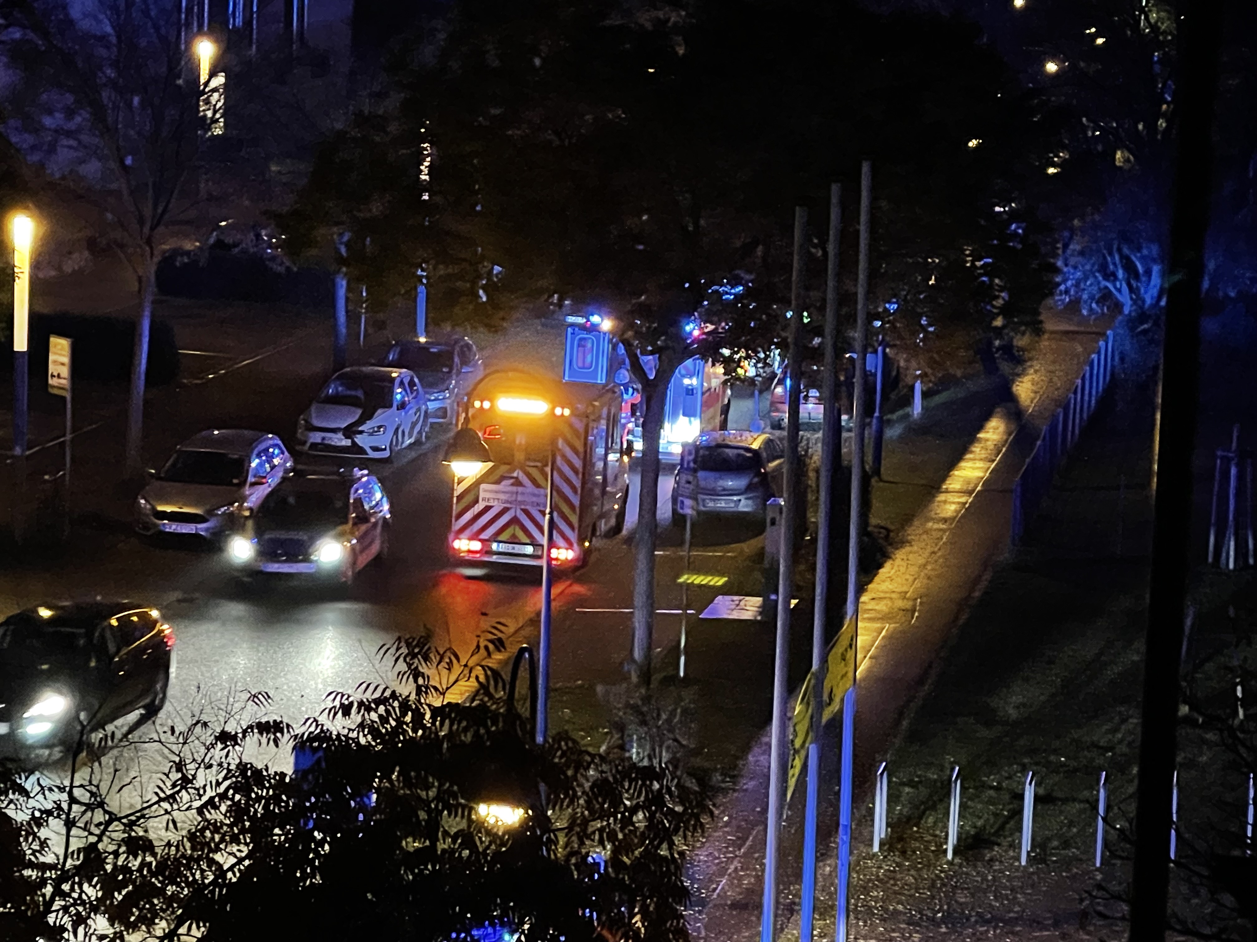 Feuerwehreinsatz in der Johanna-Kohlund-Str.